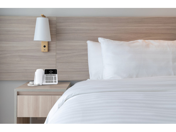 CoComm F360 4G Deskphone (open market...